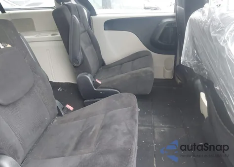 2014 Dodge Grand Caravan Sxt z USA, uszkodzony, nr VIN 2C4RDGCG4ER288941